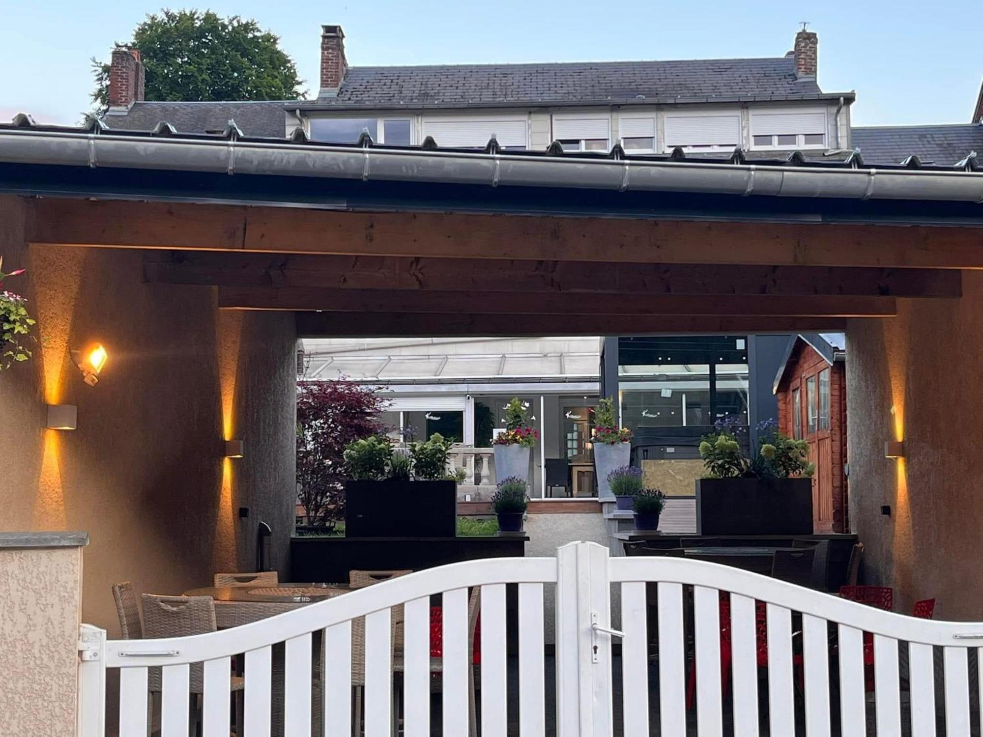 Le Clos Joli Haybes Eksteriør bilde